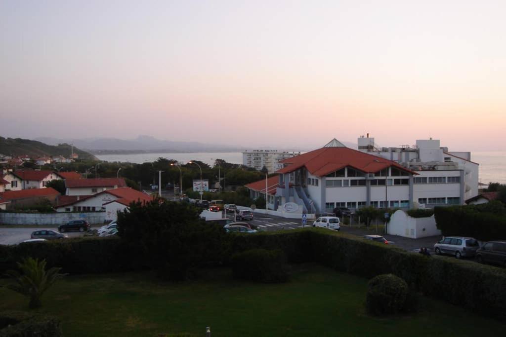 Vue Sur Mer Et Plage De Marbella เบียริตซ์ ภายนอก รูปภาพ